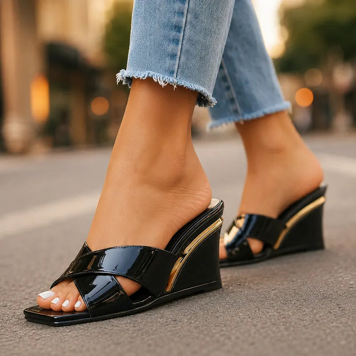 Axelle - Sandales À Talons Compensés Et Lanières Croisées