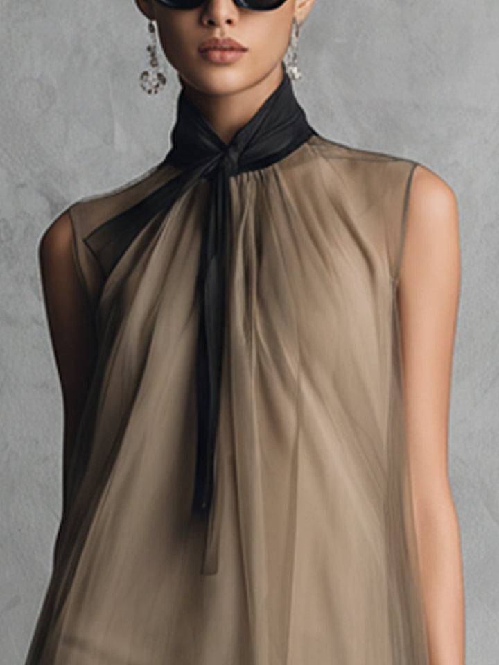 Yupha - Robe Mi-longue Asymétrique À Col Montant en Tissu Transparent