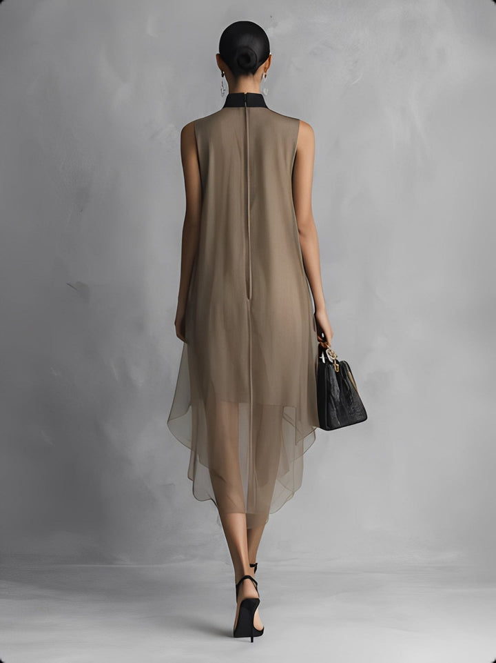 Yupha - Robe Mi-longue Asymétrique À Col Montant en Tissu Transparent