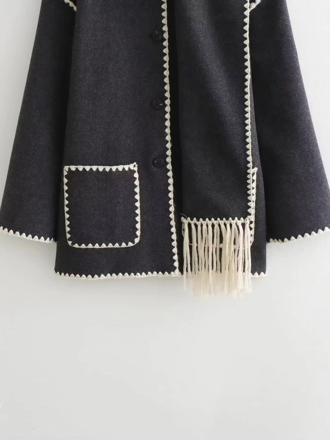 Synia - Manteau À Franges Brodé Avec Écharpe Assortie