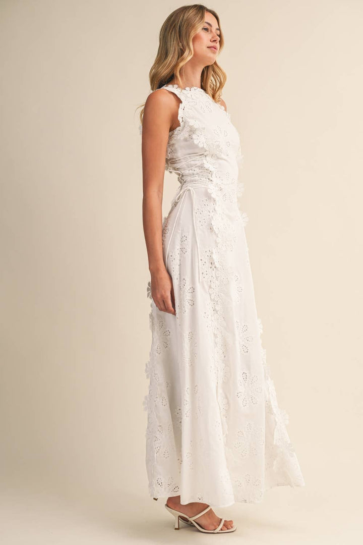 Azalia - Robe Longue sans Manches à motifs Floraux Brodés