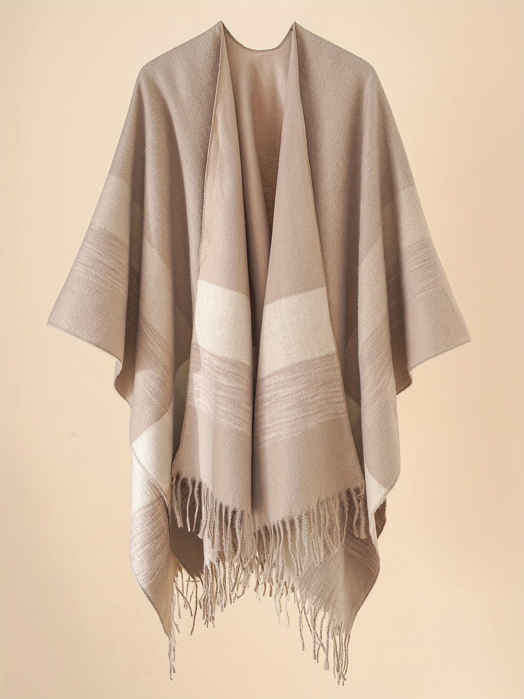 Kyrine - Poncho Châle À Franges Et Motifs Géométriques