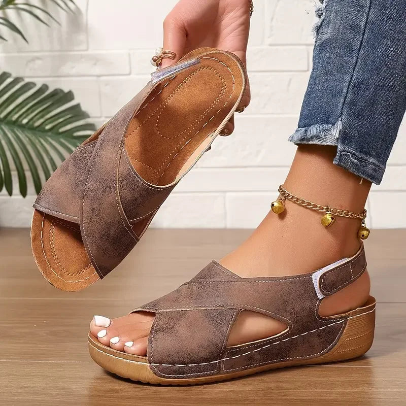 Clarisa - Sandales À Talons Compensés Et Lanières Croisées