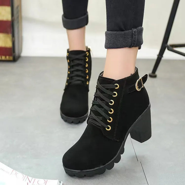Wiltrud - Bottines à Lacets et Talons Carrés