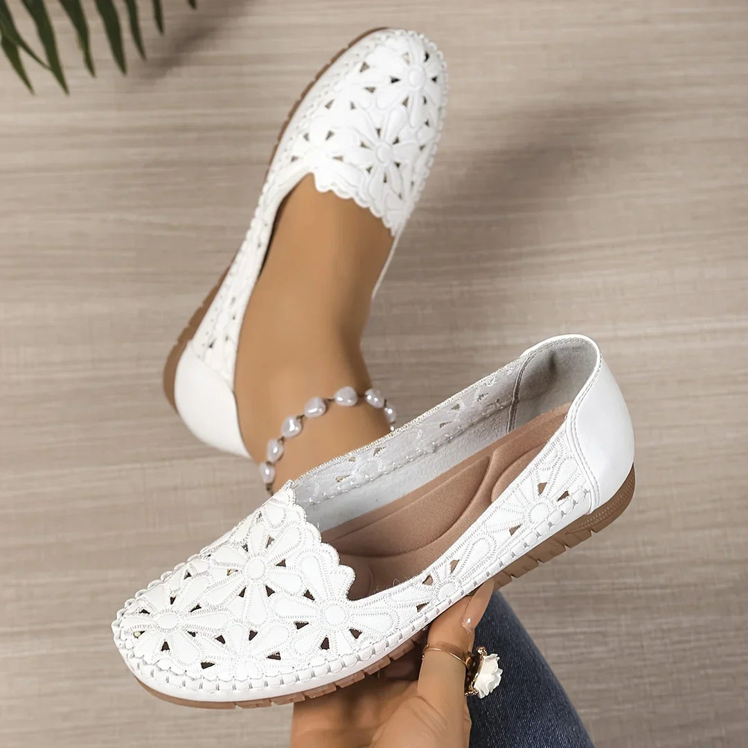 Inessa - Chaussures Orthopédiques Tendance à Découpes