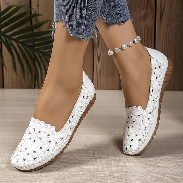Inessa - Chaussures Orthopédiques Tendance à Découpes