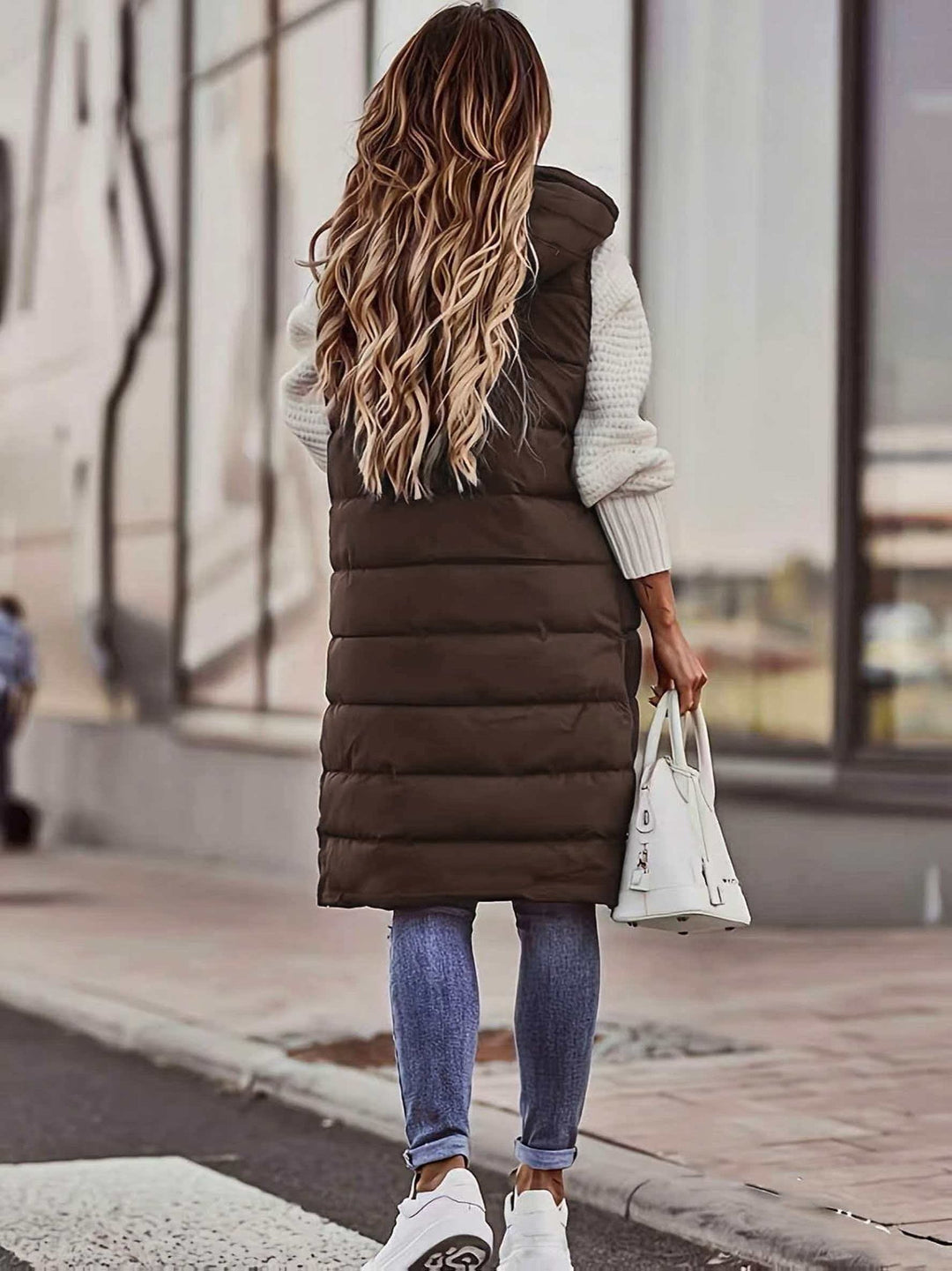 Maryanne - Gilet Matelassé Long à Capuche et Poches