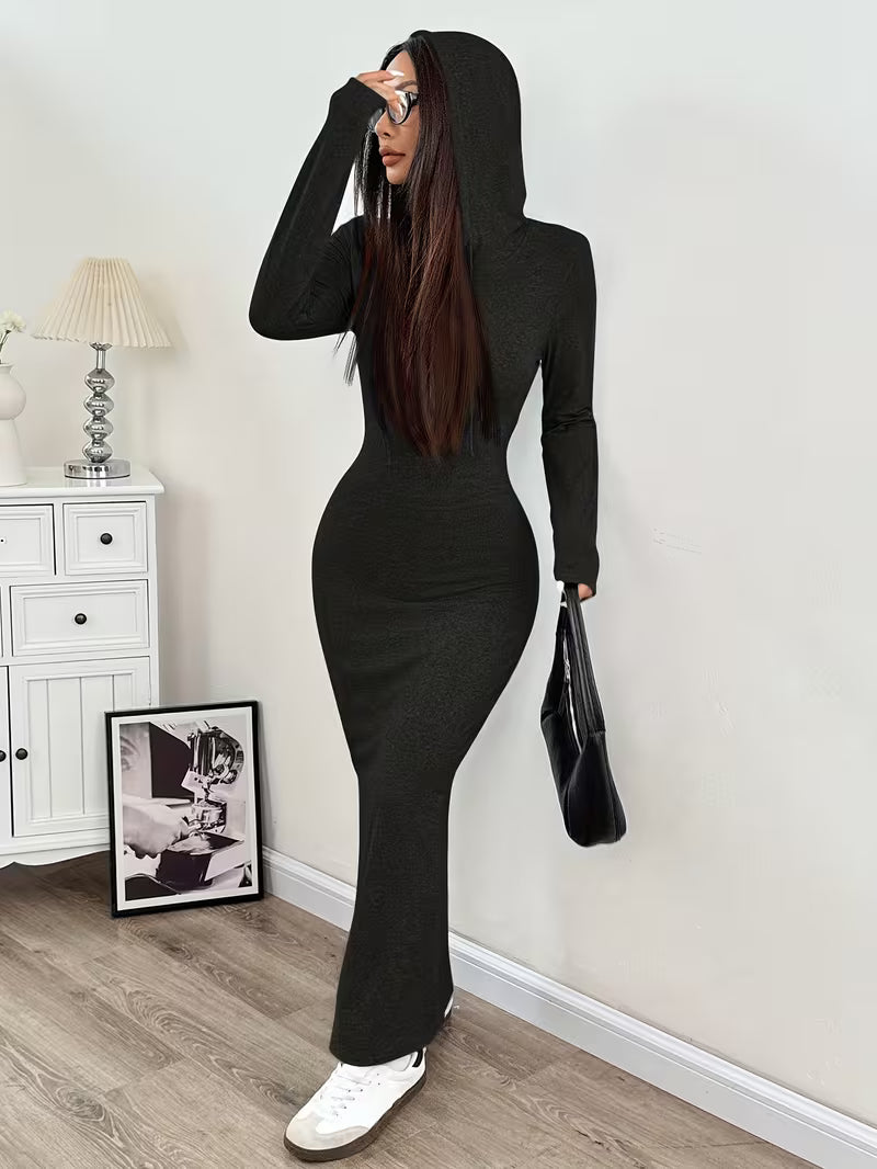 Dahye - Robe Longue À Manches Longues Et Capuche