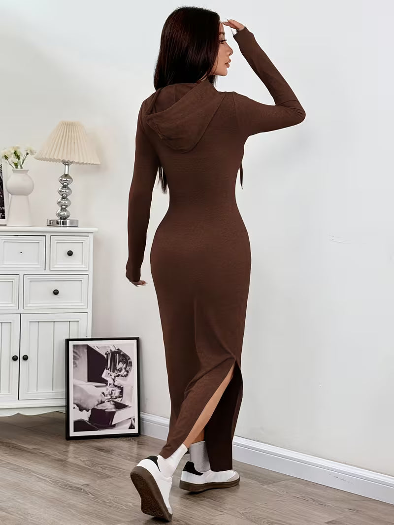 Dahye - Robe Longue À Manches Longues Et Capuche