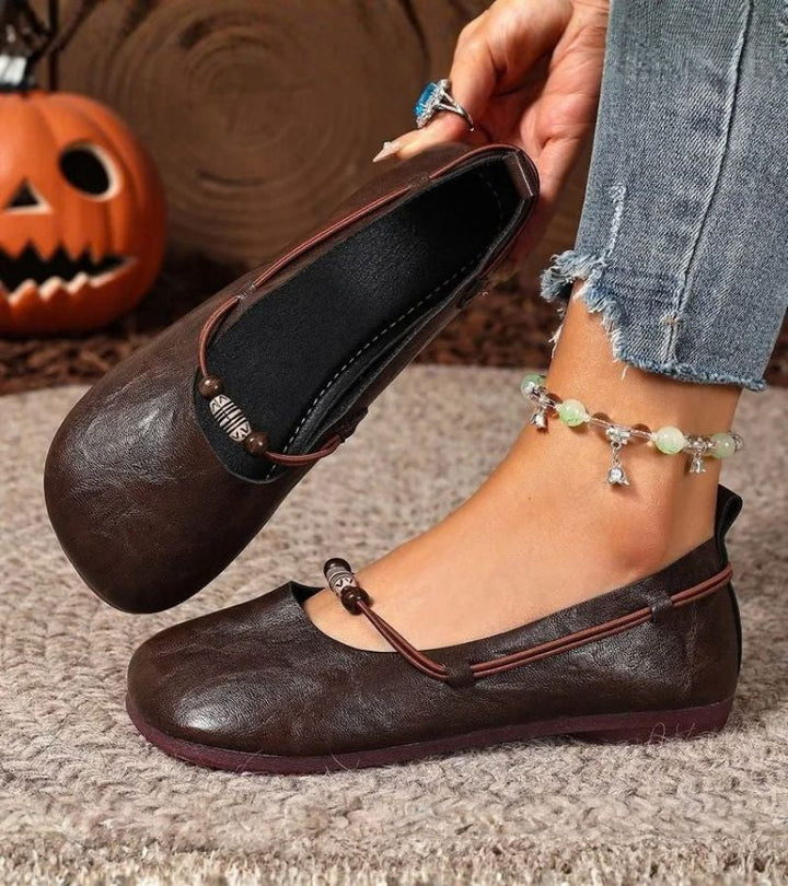 Denissa - Ballerines à Bout Carré et Bride Ornée de Perles