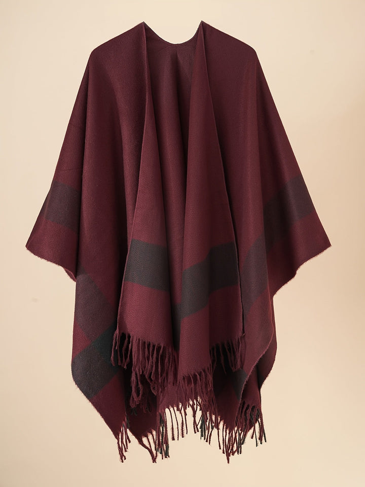Kyrine - Poncho Châle À Franges Et Motifs Géométriques