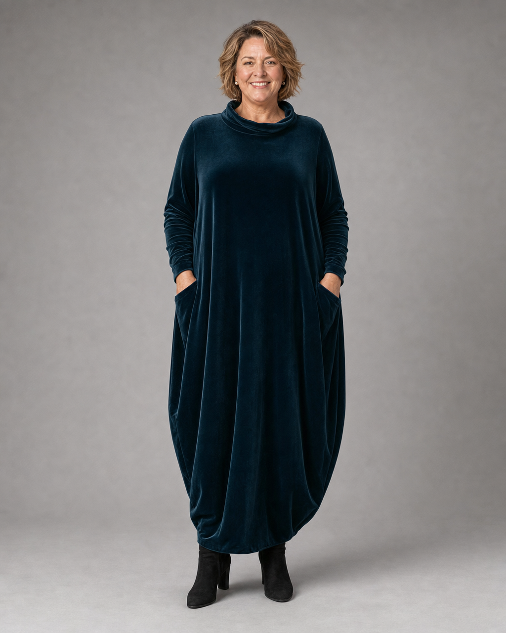 Lellina - Robe Longue Ample À Col Montant en Velours