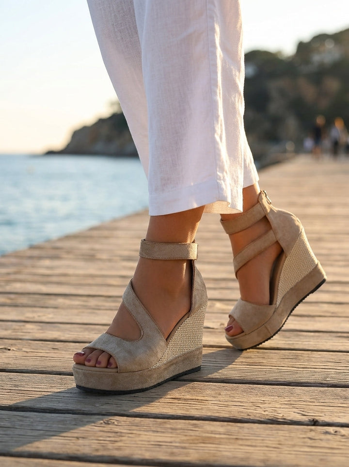 Essi - Sandales À Talons Compensés Avec Bride À La Cheville