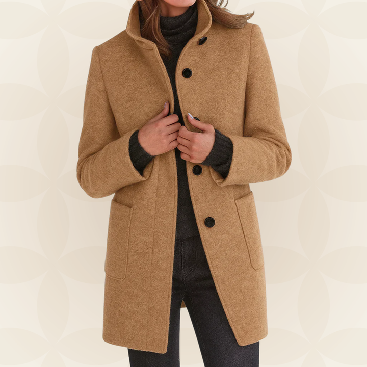 Joclyne - Manteau Long à Col Montant Boutons et Poches