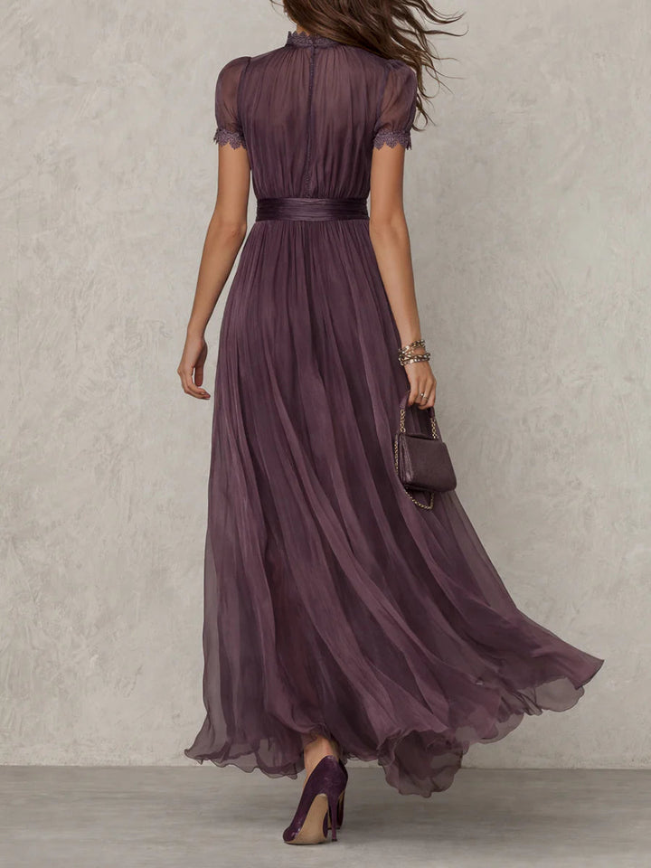 Cynthy - Robe longue Fluide Couleur Prune avec Dentelle
