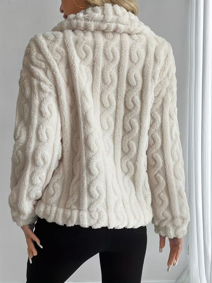 Losina - Veste Teddy en Maille Texturée Duveteuse