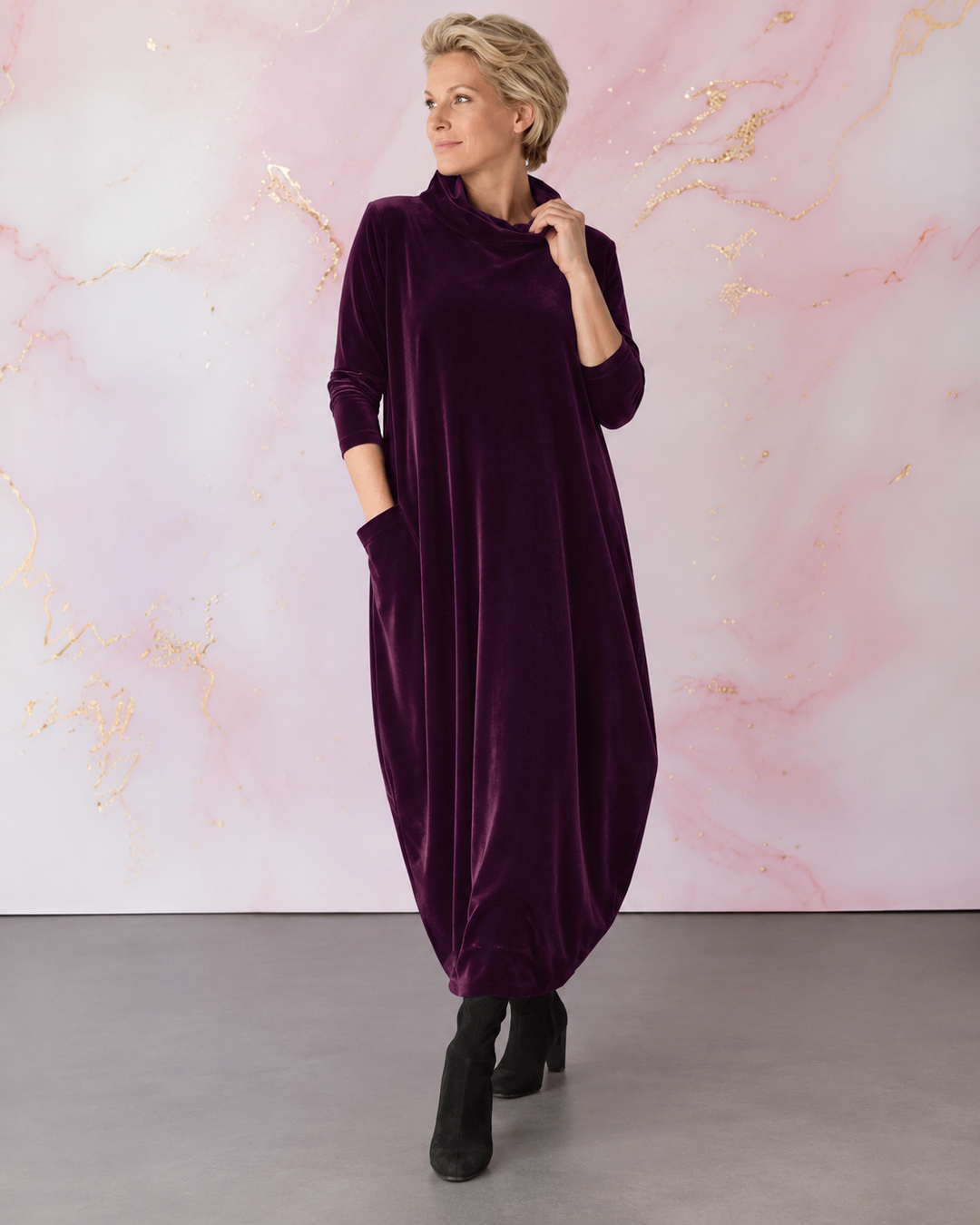 Lellina - Robe Longue Ample À Col Montant en Velours