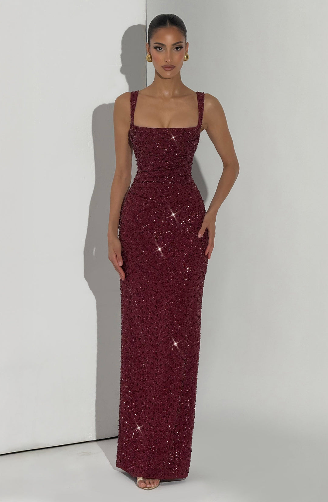 Rekina - Robe Longue à Paillettes Et Encolure Carrée