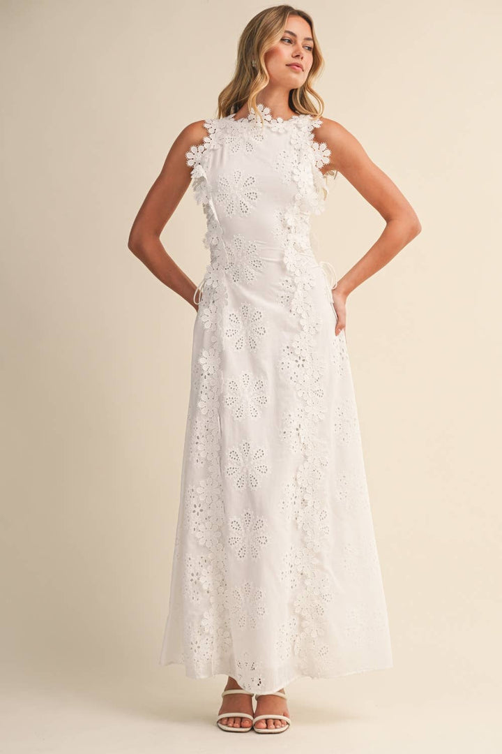 Azalia - Robe Longue sans Manches à motifs Floraux Brodés