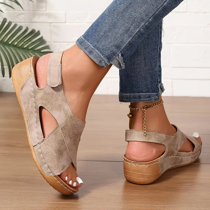 Clarisa - Sandales À Talons Compensés Et Lanières Croisées
