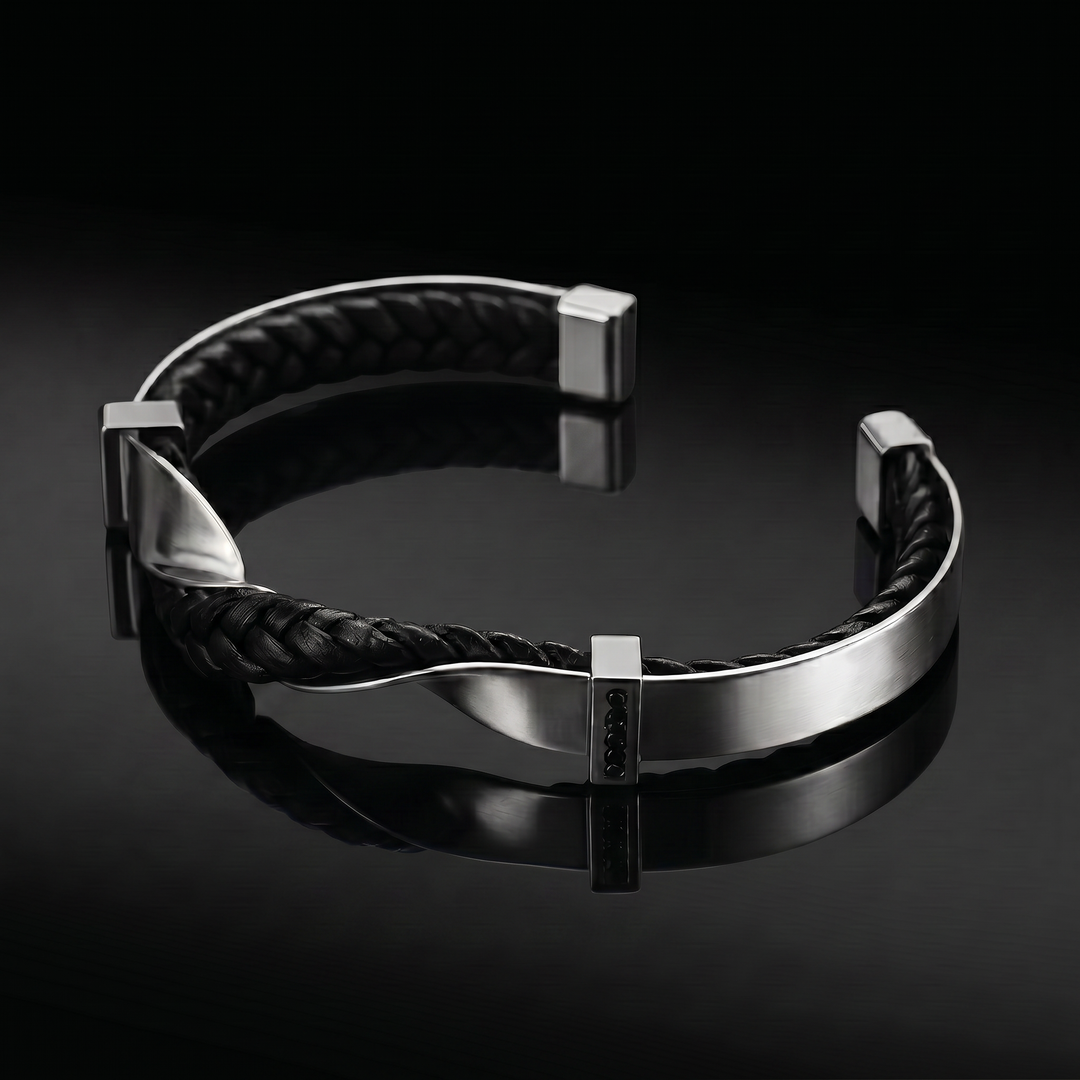 Kayel - Bracelet à Manchettes En Cuir Tressé