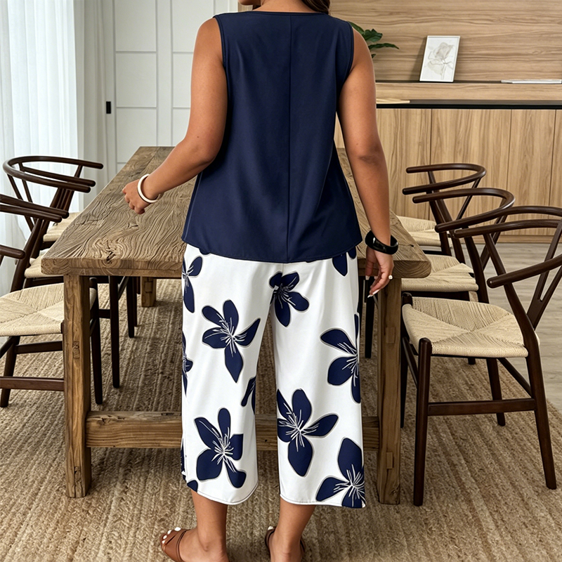 Aniza - Haut Asymétrique et Pantacourt à Motifs Floraux